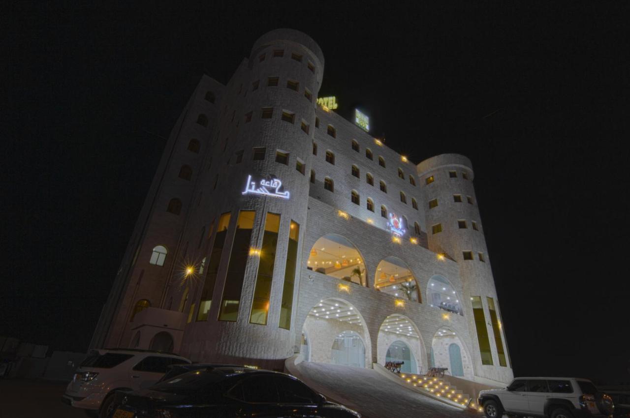 عبري كاسل هوتيل المظهر الخارجي الصورة